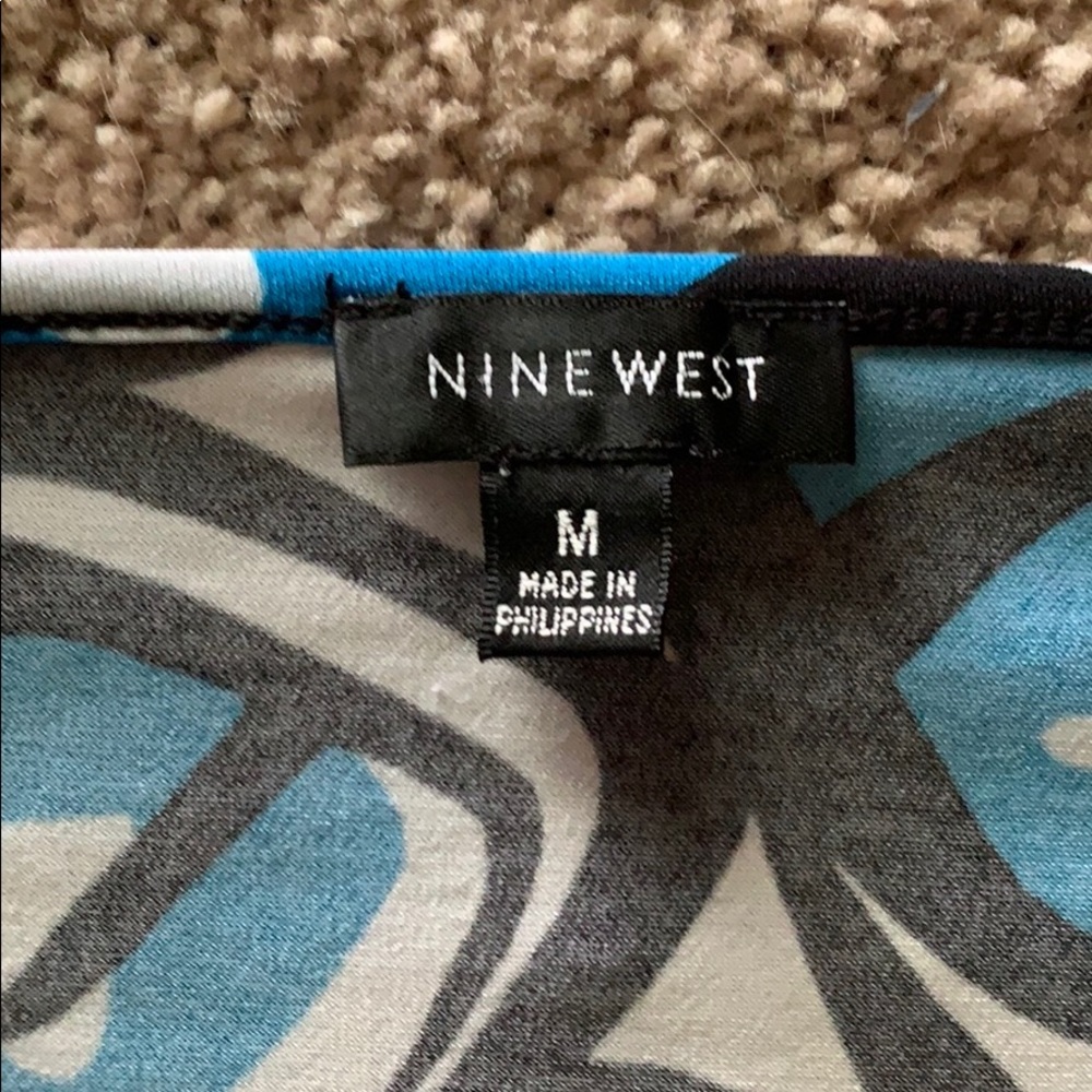 Nine West Top size medium pre owned - Picture 3 of 4